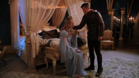 1x04 Prince Thomas Ella Cendrillon jure protéger bébé