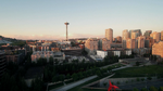 7x01 Seattle vue matin Space Needle.png