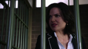 Shot 2x01 Regina Zelle