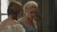 4x01 Anna Elsa Reine des Neiges grenier château Arendelle journal magie