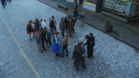 4x10 Storybrooke rue principale grand-rue Sortilège des Mille Éclats Joyeux Leroy Simplet M