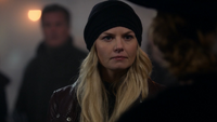 3x16 Emma Swan soirée rue principale combat Zelena