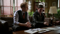 6x12 Archie Archibald Hopper Killian Jones conseils cabinet de psychiatrie