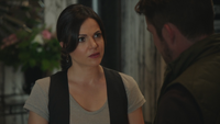 4x03 Regina Mills Robin mairie de Storybrooke mesure drastique