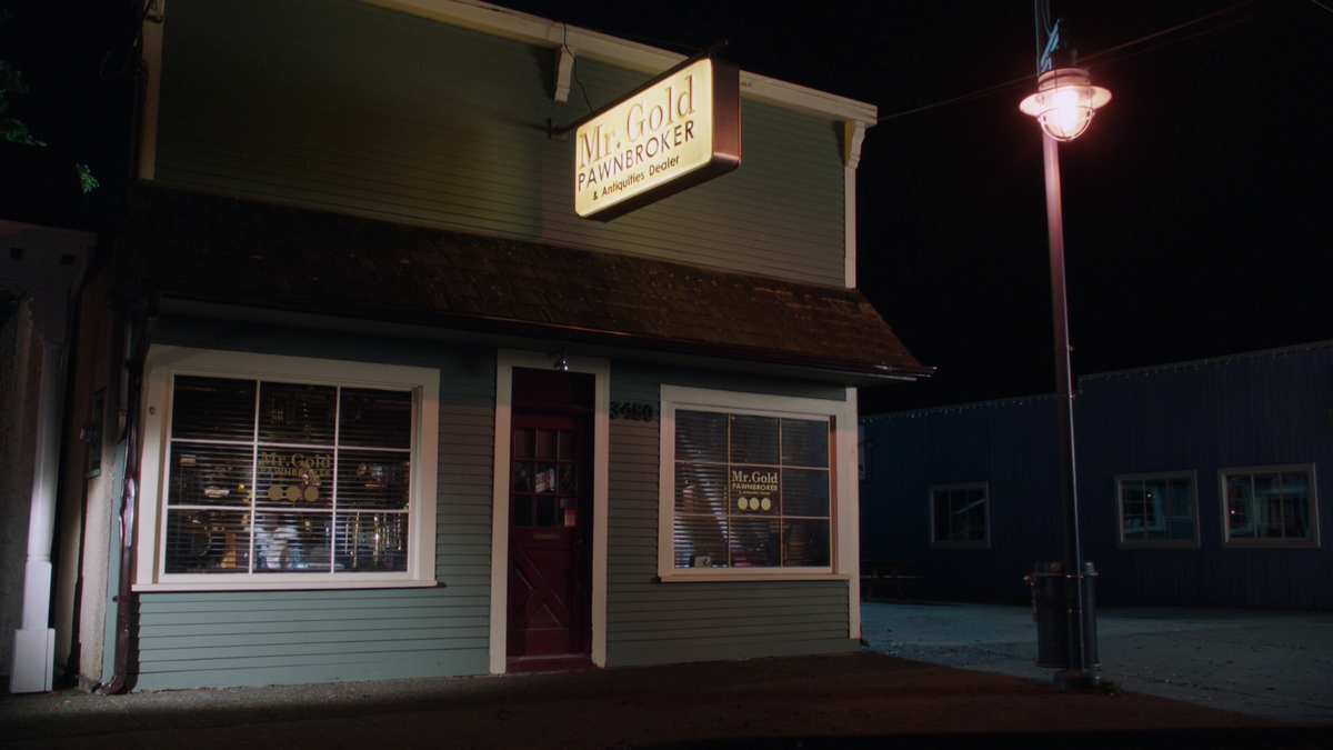 Pawnbrokers gold store