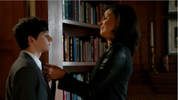 4x07 Henry Mills Regina Mills préparation cravate nouveau travail mariage chique