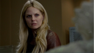 4x07 Emma Swan Ingrid dos énervement parents amour poussée à bout magie