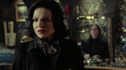 Shot 2x17 Regina Gold