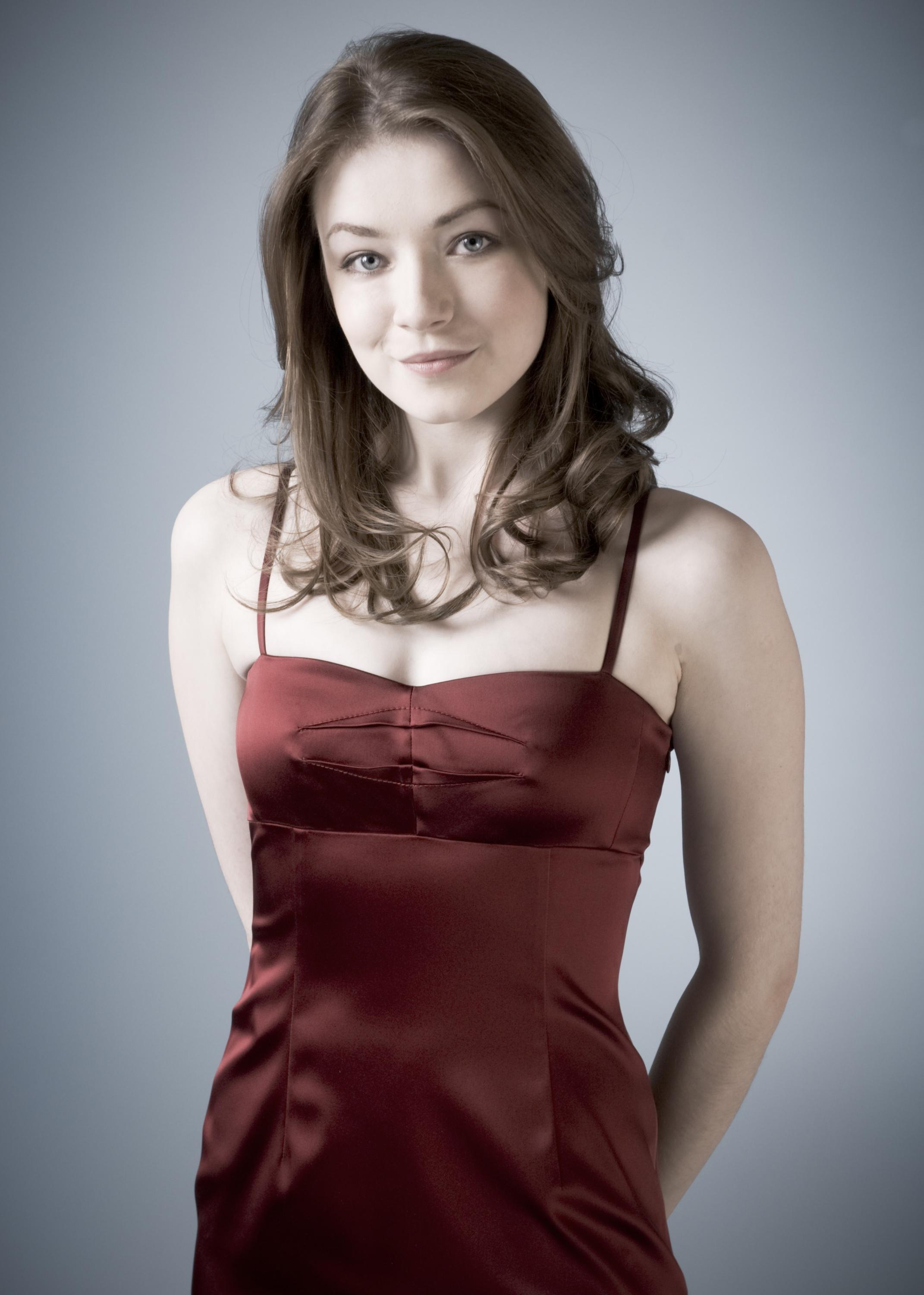 sarah bolger photo shoot