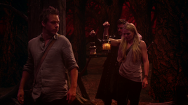 307EnteringDarkHollow