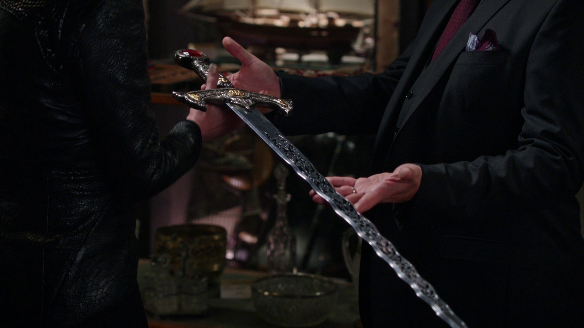 Captain Hook sword from Once Upon a Time Season 6, Episode 12