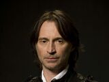 Robert Carlyle