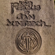 Fergus' grave, zoomed in