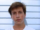 Skyler Gisondo