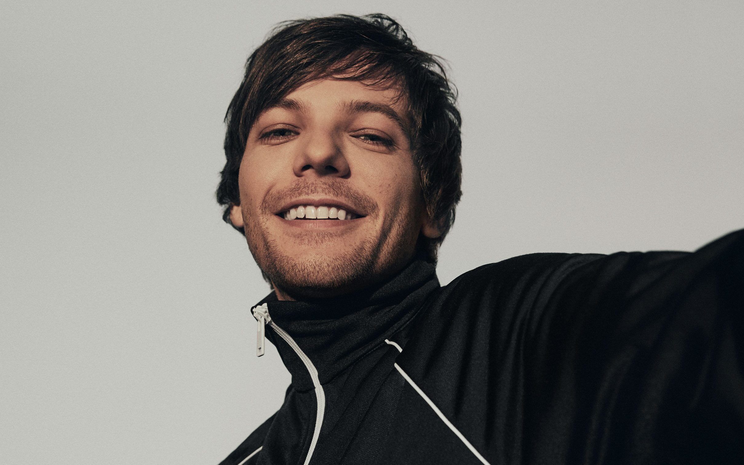 Louis Tomlinson - Wikipedia