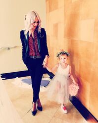 Lou and daughter Lux