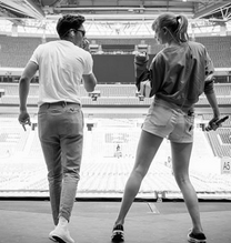 Taylor rehearsing with Niall before the Reputation Stadium Tour in London (June 2018)