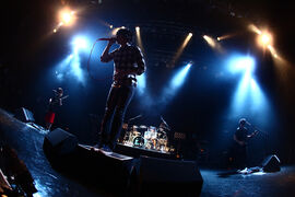 ONE OK ROCK 2011 Answer is aLive TOUR 01