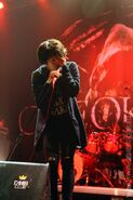 ONE OK ROCK 2014 USA-SOUTH AMERICA-EUROPE TOUR 12-21-14 16