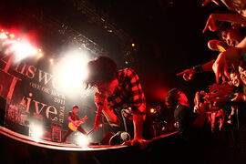 ONE OK ROCK 2011 Answer is aLive TOUR 03