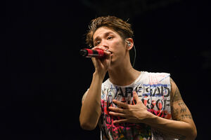 Taka performing in Fort Canningham Park, Singapore (2016)