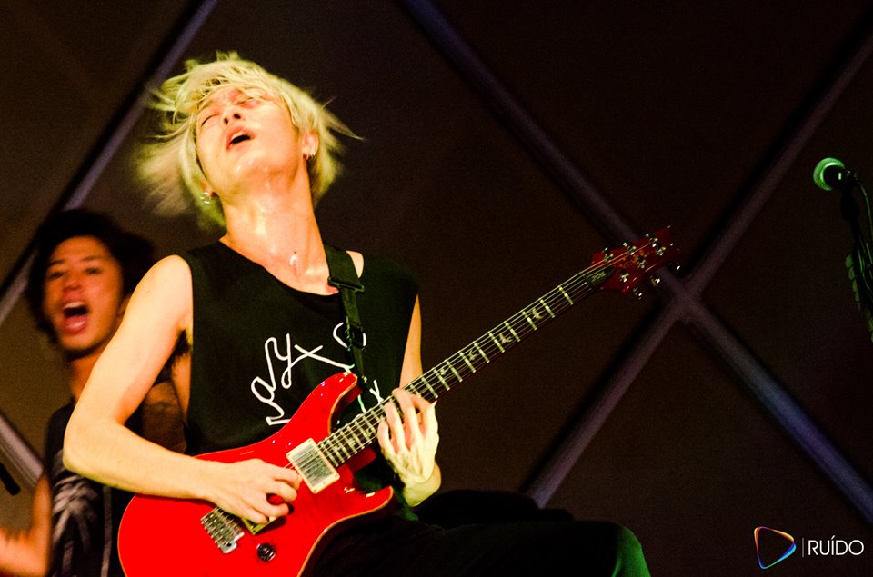One ok rock guitar hot sale