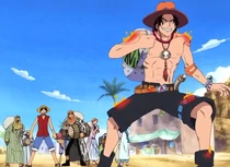 Luffy dan krunya diselamatkan oleh Ace.