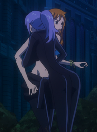 Carina hugs Nami as a goodbye.