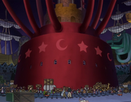 Officer's Tower.png (606 KB) Wieża oficerska (幹部塔 Kanbu-tō) pod koloseum.