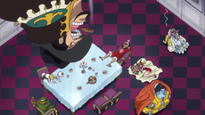 Bege molesto al ver al equipo de Luffy durmiendo