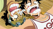 Luffy se reconcilia con Usopp.