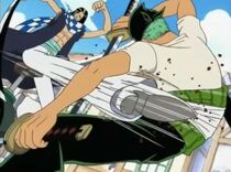 Кабадзи бьёт Зоро по его ране.