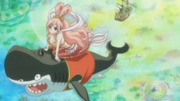 Shirahoshi sur le dos de Megalo