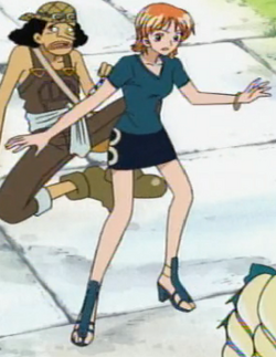 One Piece: Belo cosplay da Nami, com o vestido do arco Zou