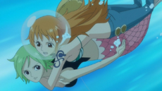 Keimi y Nami escapando