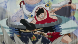 Sentomaru derrota al falso Luffy