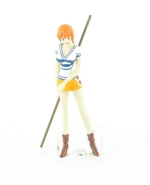Nami2 Figurine 2