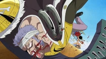 Luffy hits Krieg.