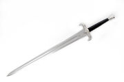 The-guardian-fantasy-medieval-sword-1523-1