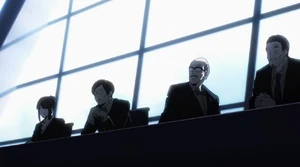 Девушка во время проверки Сайтамы (слева)