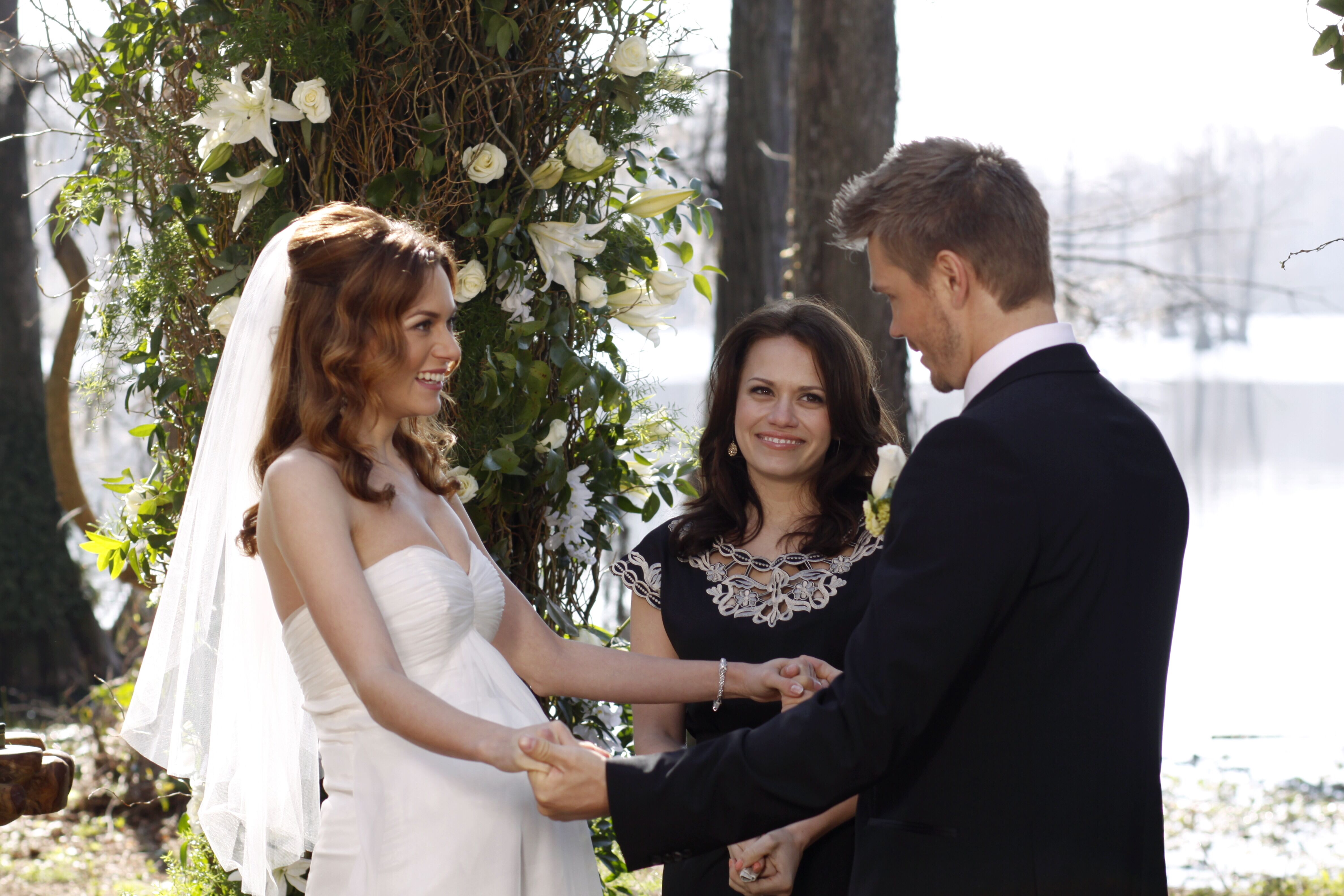 peyton and lucas get married