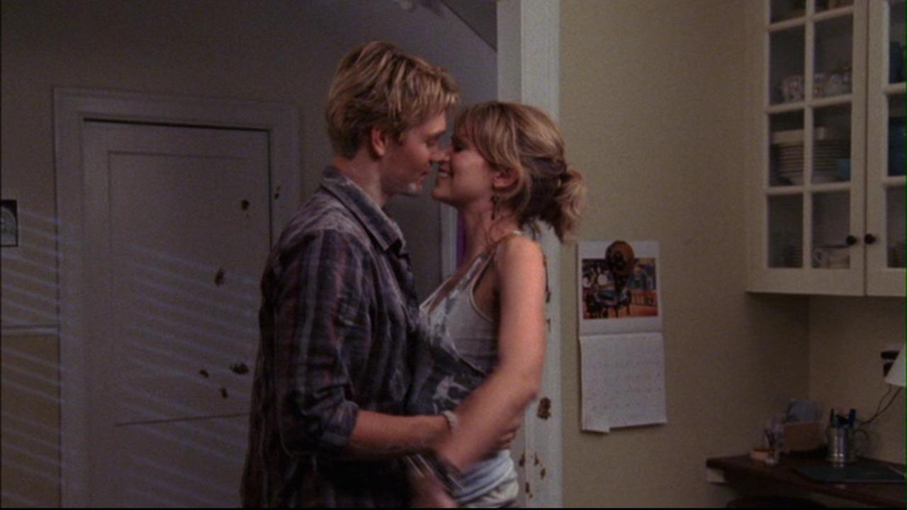 POR QUE O LUCAS E A PEYTON DEIXARAM ONE TREE HILL?