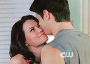 Naley-3-one-tree-hill-6930628-350-250