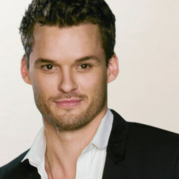Julian Baker One Tree Hill Wiki Fandom