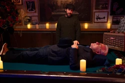 4x04-7