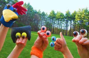 Oobi-at-Work-Now-Hiring-Hands-field-characters