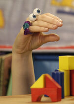 Oobi Uma Noggin Nick Jr Hand Puppet Character