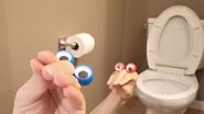 Edgy-Oobi-hand-puppets-Uma-MLM-toilet