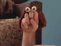 Oobi-Haircut-Grampu-with-a-wig.png (564 KB) The wig falls on Grampu