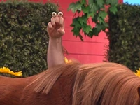 Oobi-Petting-Zoo-Grampu-happy.png (685 KB) Ready to ride